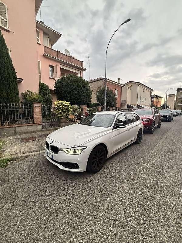 Usata BMW 320 Advantage 163 CV (119 kW) 2017 Station wagon