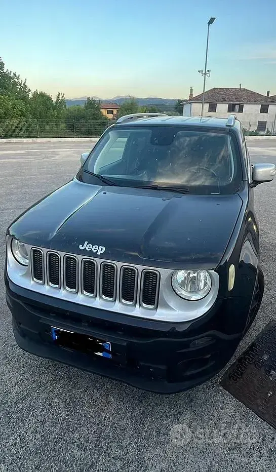 Usata Jeep Renegade Limited 120 CV (88 kW) 2019 Nero SUV