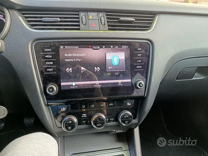 Usata Skoda Octavia 150 CV (110 kW) 2018 Grigio Station wagon