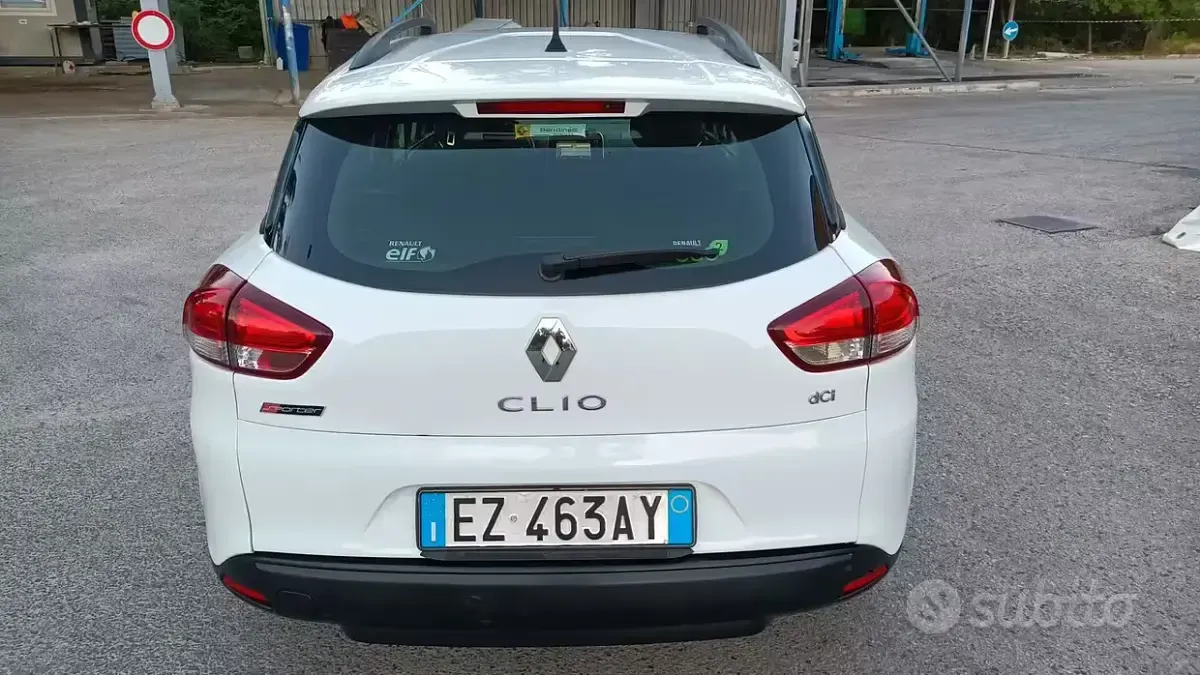 Usata Renault Clio 75 CV (55 kW) 2015 Bianco Station wagon