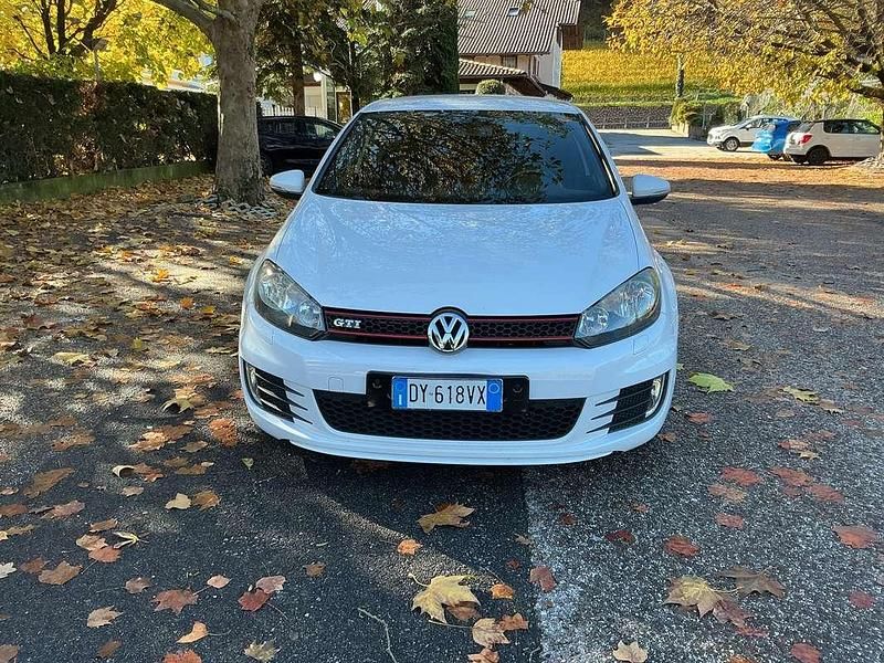 Usata VW Golf VI GTI 211 CV (155 kW) 2009 Utilitaria