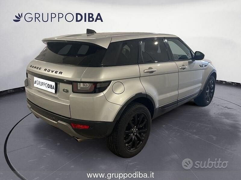 Usata Land Rover Range Rover evoque SE Dynamic 150 CV (110 kW) 2018 Argento SUV