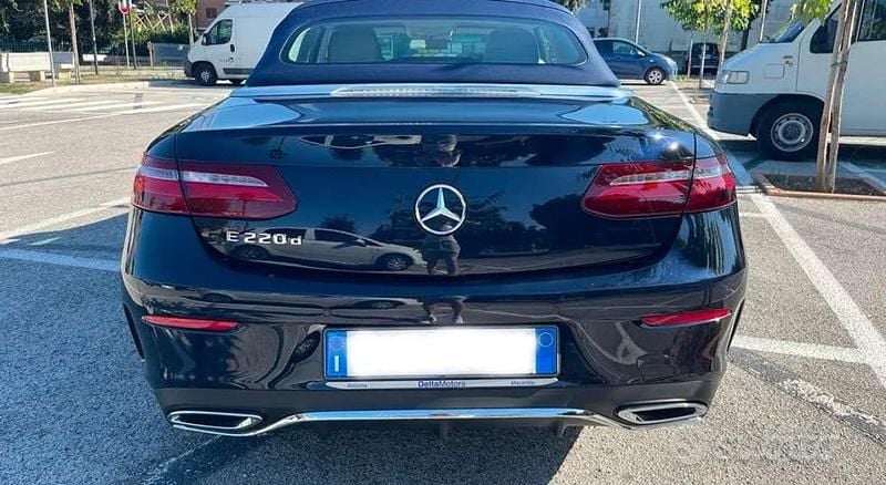 Usata Mercedes E220 Premium 194 CV (142 kW) 2019 Cabrio