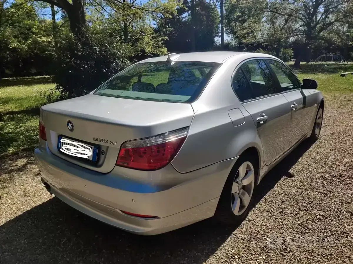 Usata BMW 530 2007 Grigio Berlina