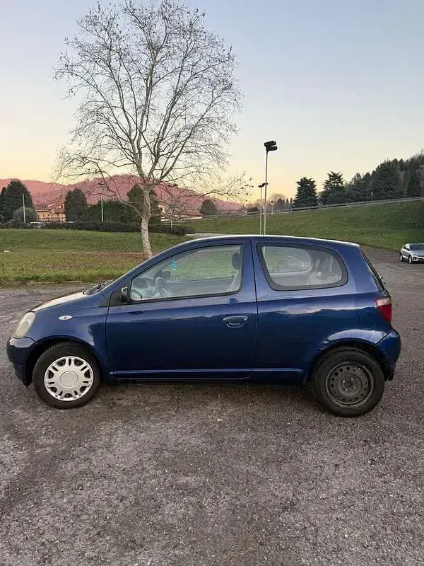 Usata Toyota Yaris 68 CV (50 kW) 2000 Berlina