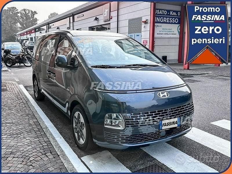 Usata Hyundai Staria 160 CV (117 kW) 2025 Monovolume