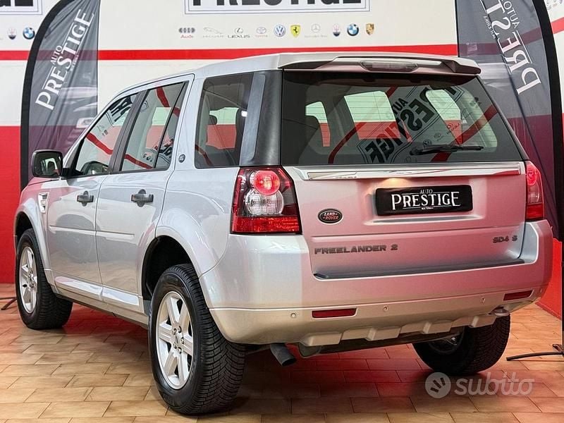 Usata Land Rover Freelander 2 HSE 190 CV (139 kW) 2012 Grigio SUV