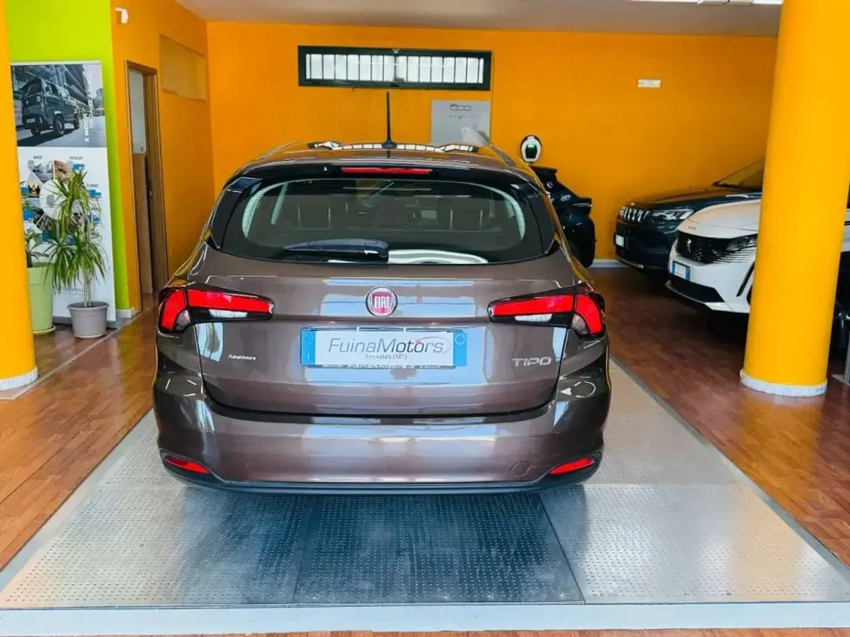 Usata Fiat Tipo City Life 131 CV (96 kW) 2021 Grigio scuro Station wagon