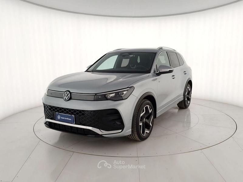 Usata VW Tiguan R-line 150 CV (110 kW) 2025 Grigio SUV