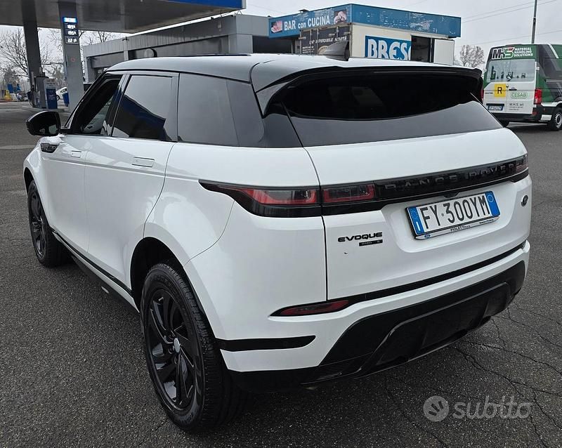 Usata Land Rover Range Rover evoque HSE Dynamic 150 CV (110 kW) 2019 Bianco SUV