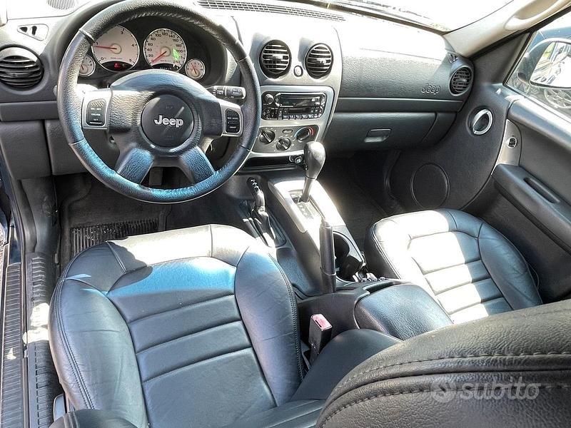 Usata Jeep Cherokee 2004 SUV