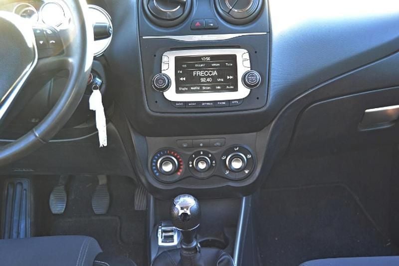 Second-hand Alfa Romeo MiTo Distinctive 95 CP (69 kW) 2018 Negru Hatchback