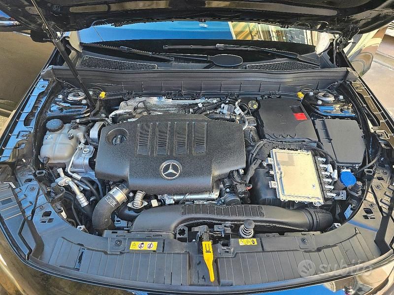 Usata Mercedes GLB200 Advanced Plus 2024 Nero SUV