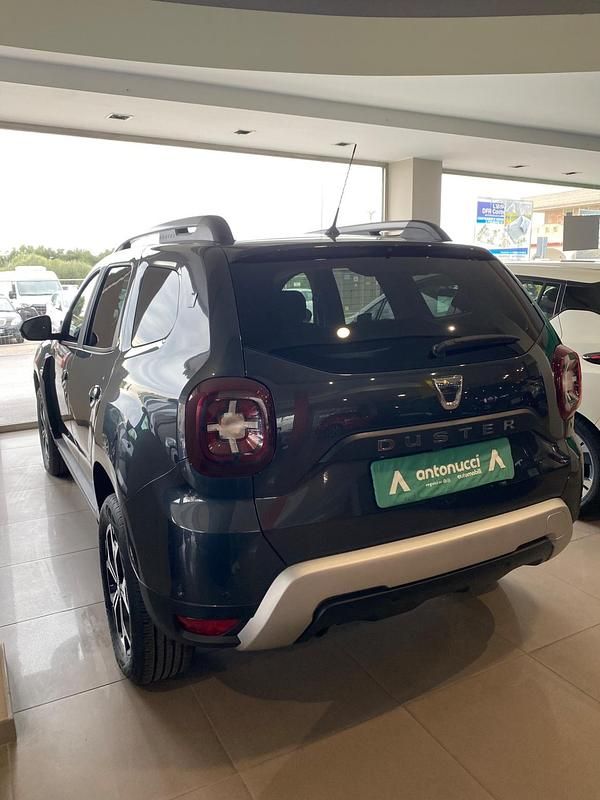 Usata Dacia Duster 101 CV (74 kW) 2021 Grigio SUV