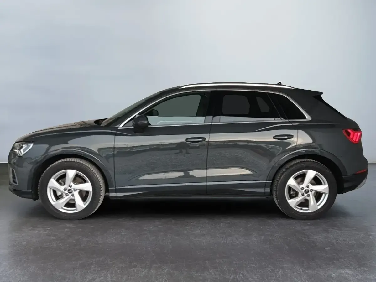Usata Audi Q3 Advanced 150 CV (110 kW) 2025 Grigio SUV