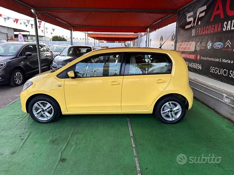 Usata Seat Mii Style 68 CV (50 kW) 2013 Giallo Utilitaria