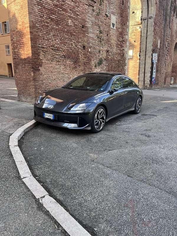 Usata Hyundai Ioniq 6 167 kW (228 CV) 2023 Berlina