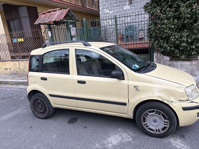 Usata Fiat Panda Dynamic 60 CV (44 kW) 2006 Utilitaria