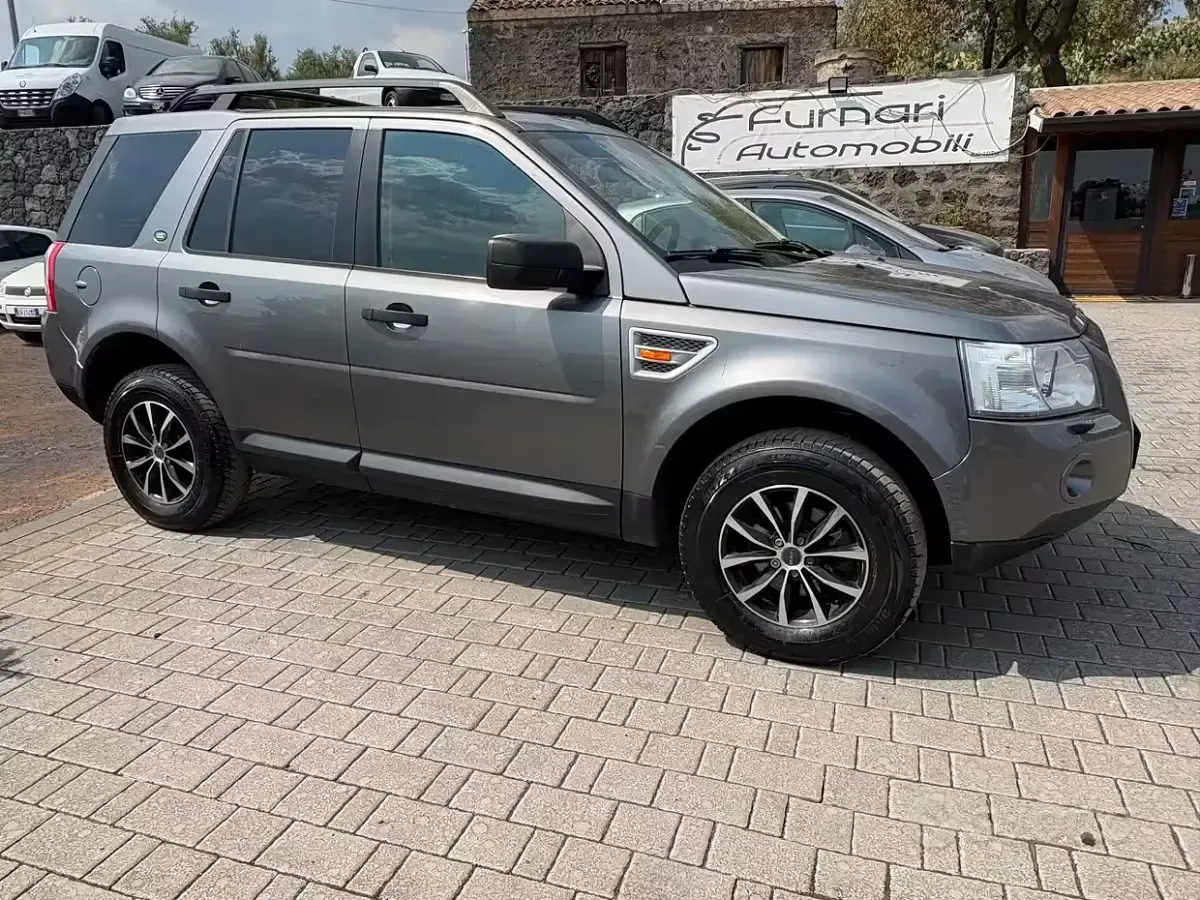 Usata Land Rover Freelander 2 160 CV (117 kW) 2008 Grigio SUV