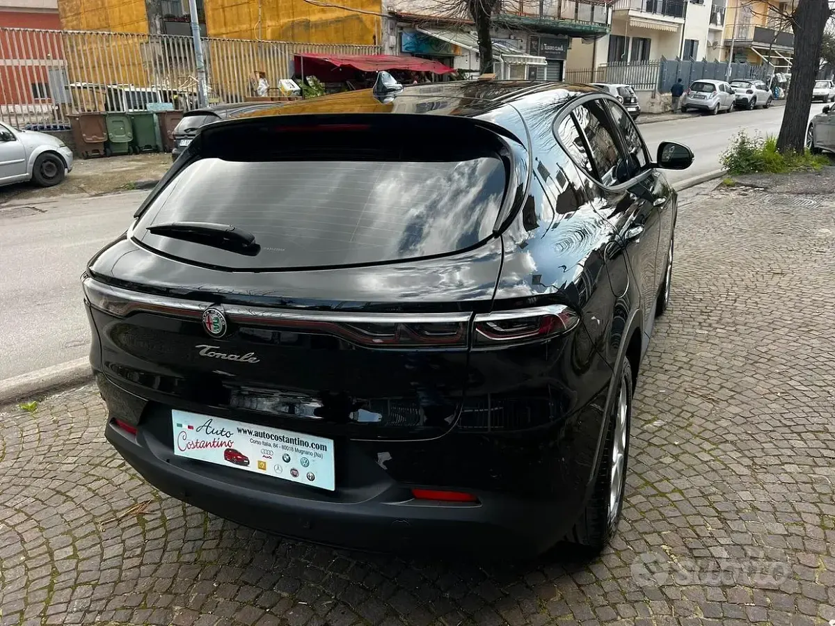 Usata Alfa Romeo Tonale Sprint 131 CV (96 kW) 2023 Nero SUV