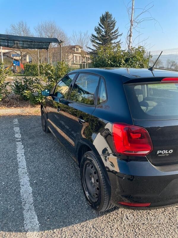 Usata 2015 VW Polo Due volumi | 7300 € (Buon prezzo) - Immagine 1/4