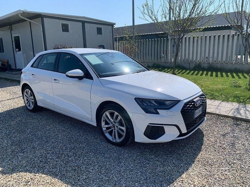 Usata Audi A3 Advanced 150 CV (110 kW) 2021 Bianco Berlina