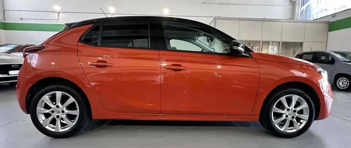 Usata Opel Corsa Edition 75 CV (55 kW) 2022 Arancione Utilitaria