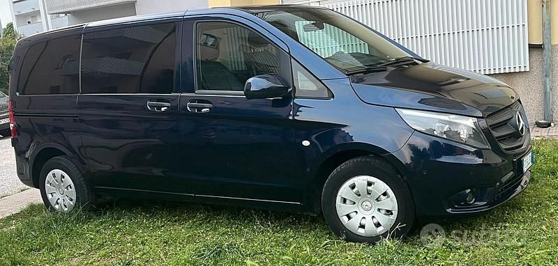 Usata Mercedes Vito 2016 Blu Furgone