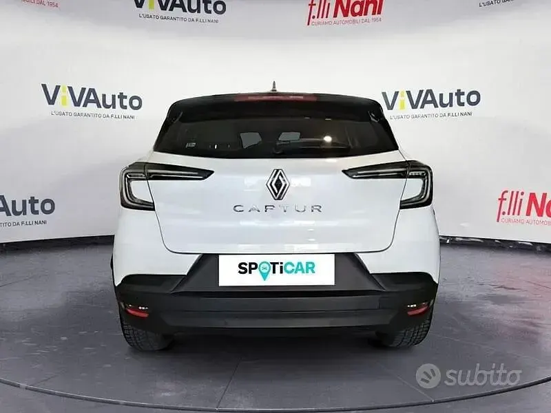 Usata Renault Captur Evolution 101 CV (74 kW) 2024 Bianco SUV