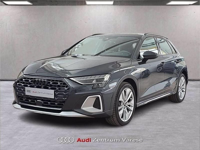 Usata Audi A3 e-tron Advanced Plus 150 CV (110 kW) 2024 Grigio manhattan Utilitaria
