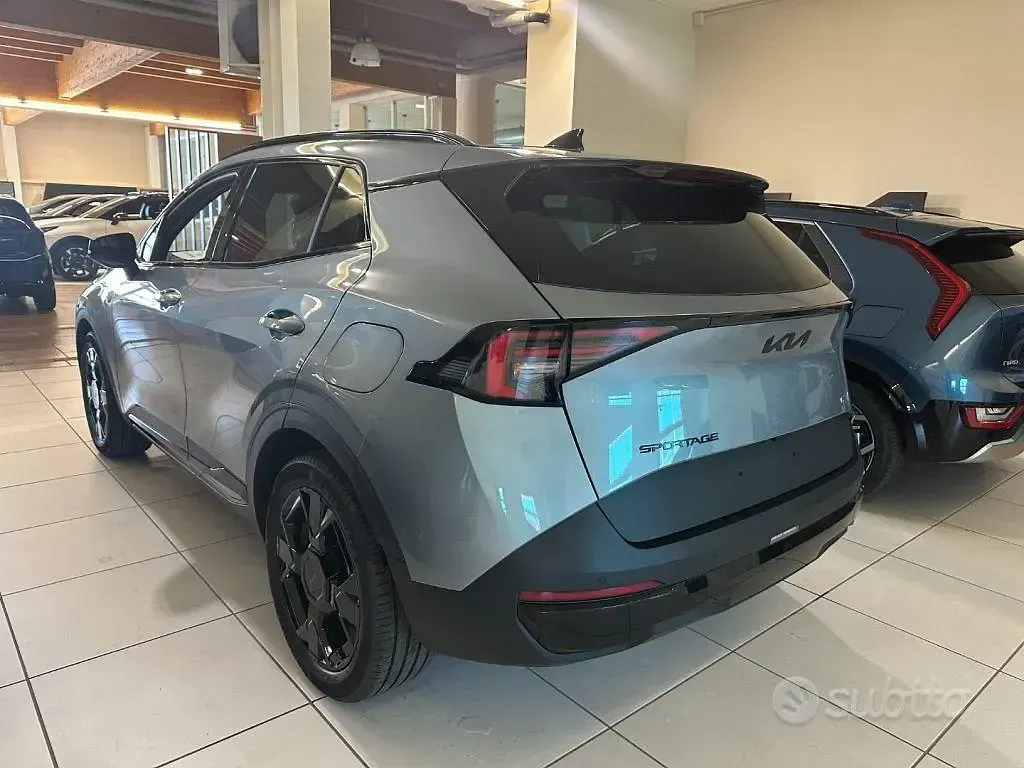 Nuova Kia Sportage 179 CV (131 kW) 2026 Grigio SUV