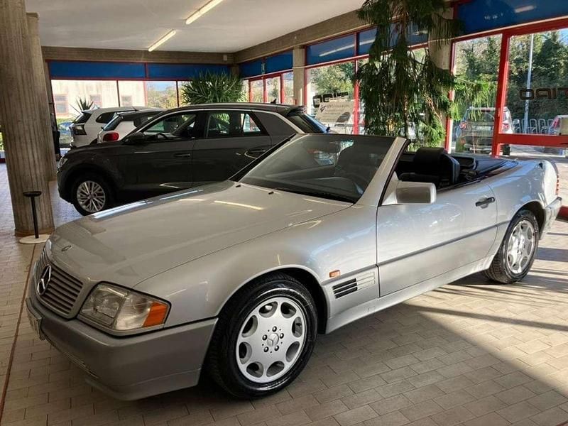 Usata Mercedes SL320 231 CV (169 kW) 1994 Argento metallizzato Cabrio