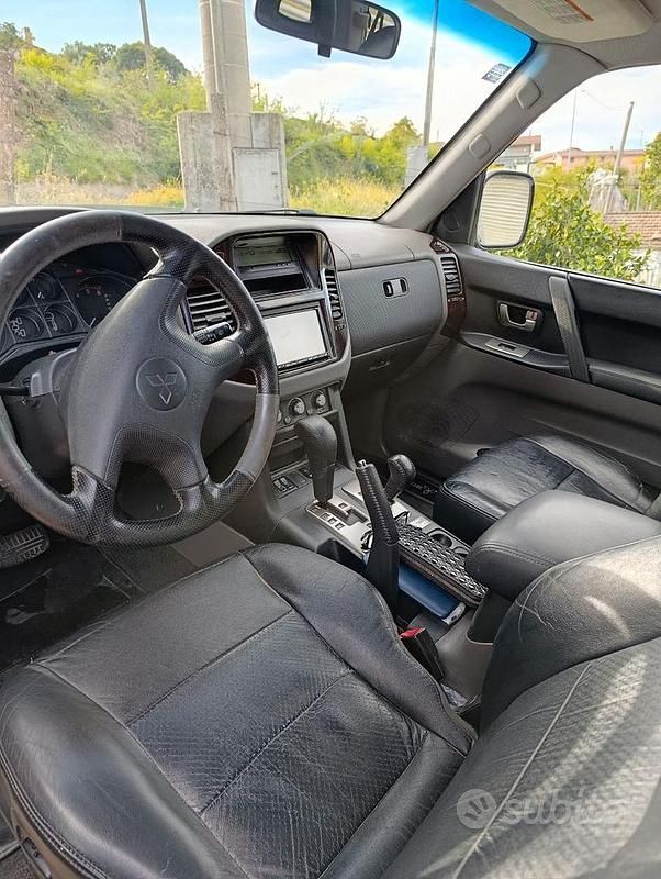 Usata Mitsubishi Pajero 160 CV (117 kW) 2004 SUV