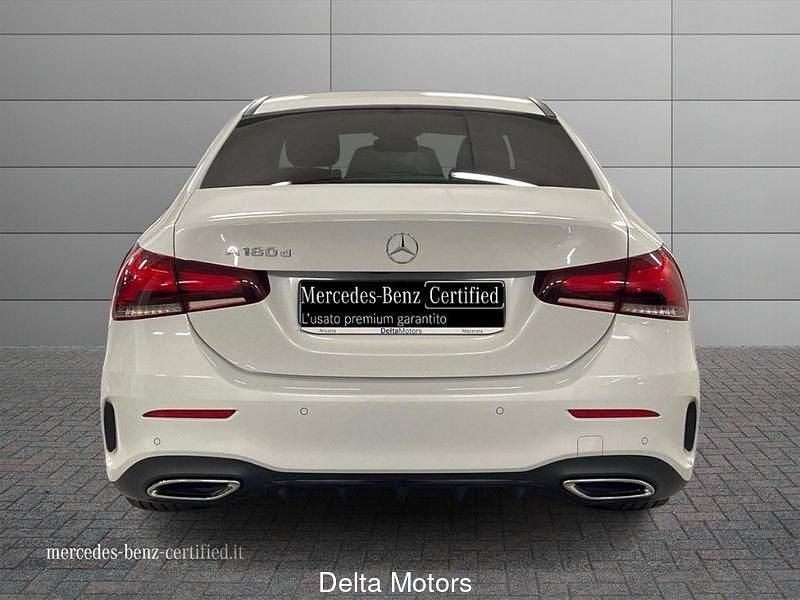 Usata Mercedes A180 Premium 116 CV (85 kW) 2023 Bianco Utilitaria