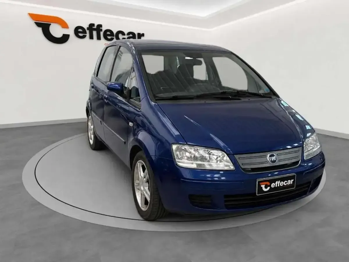 Usata Fiat Idea 95 CV (69 kW) 2007 Blu Monovolume