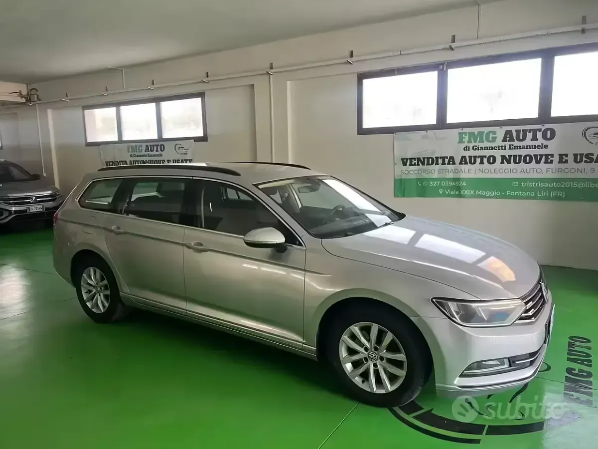 Usata VW Passat Comfortline 120 CV (88 kW) 2015 Grigio Station wagon