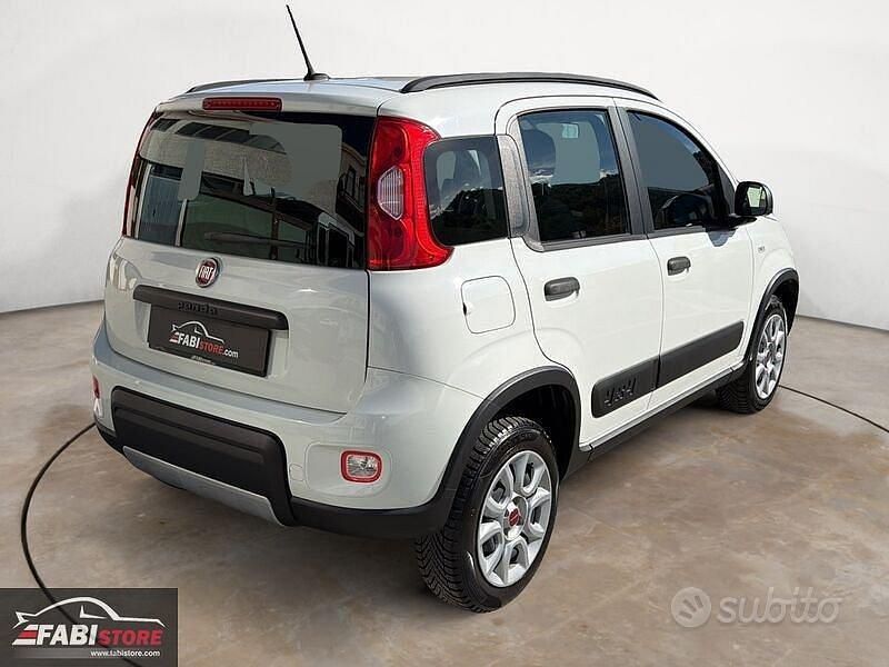 Usata Fiat Panda 4x4 86 CV (63 kW) 2020 Bianco Utilitaria