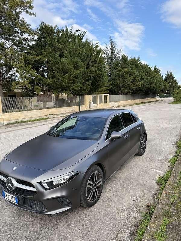 Usata Mercedes A200 150 CV (110 kW) 2020 Berlina