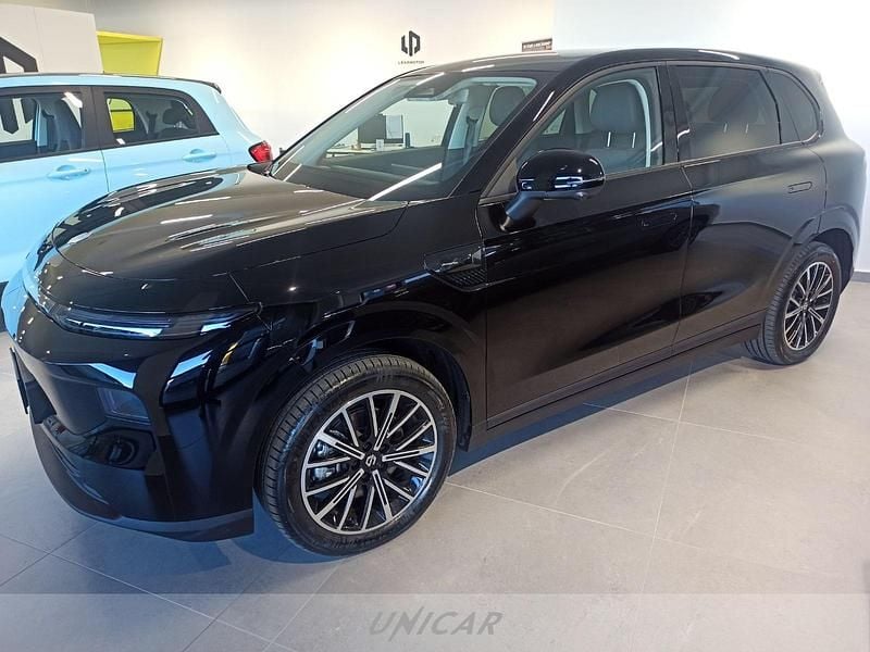 Nuova Leapmotor B10 2026 Neroshadow grey ecoleather SUV