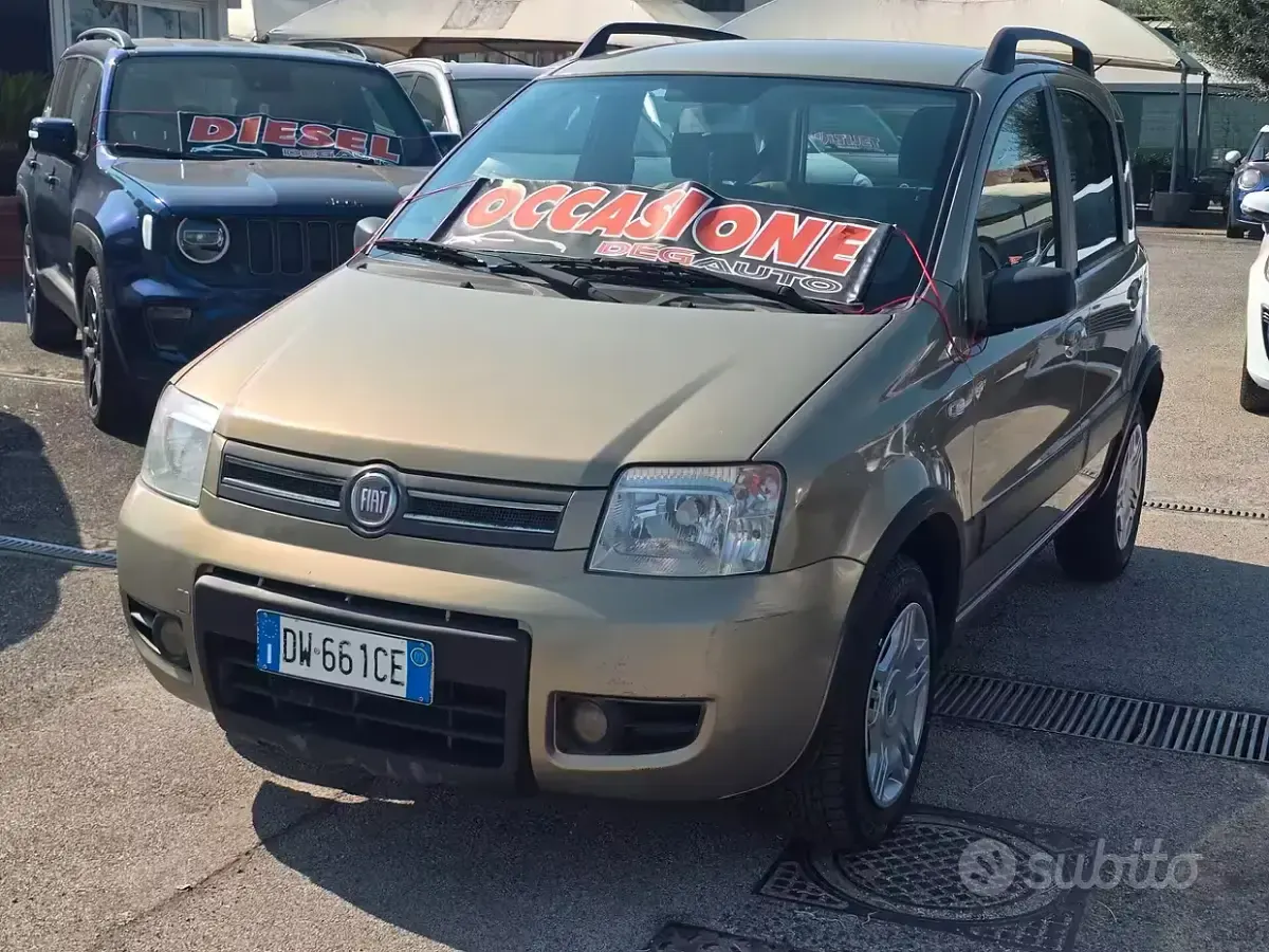 Usata Fiat Panda Climbing 60 CV (44 kW) 2009 Utilitaria