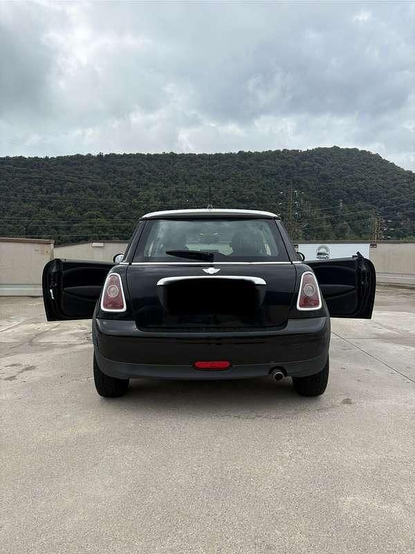 Usata Mini ONE 75 CV (55 kW) 2010 Utilitaria