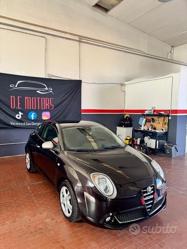 Usata Alfa Romeo MiTo Super 70 CV (51 kW) 2012 Nero Utilitaria