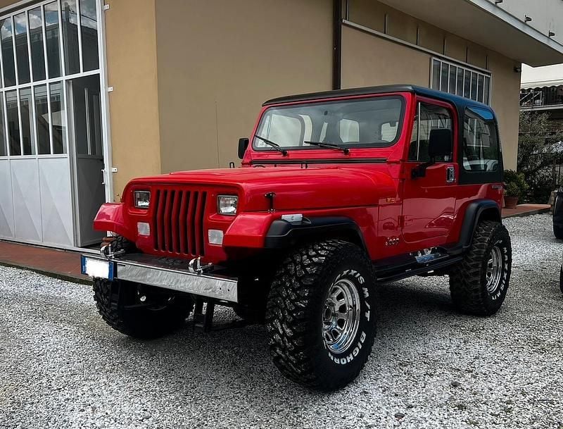 Rosso Usata 1989 Jeep Wrangler SUV | 19.990 € - Immagine 1/4