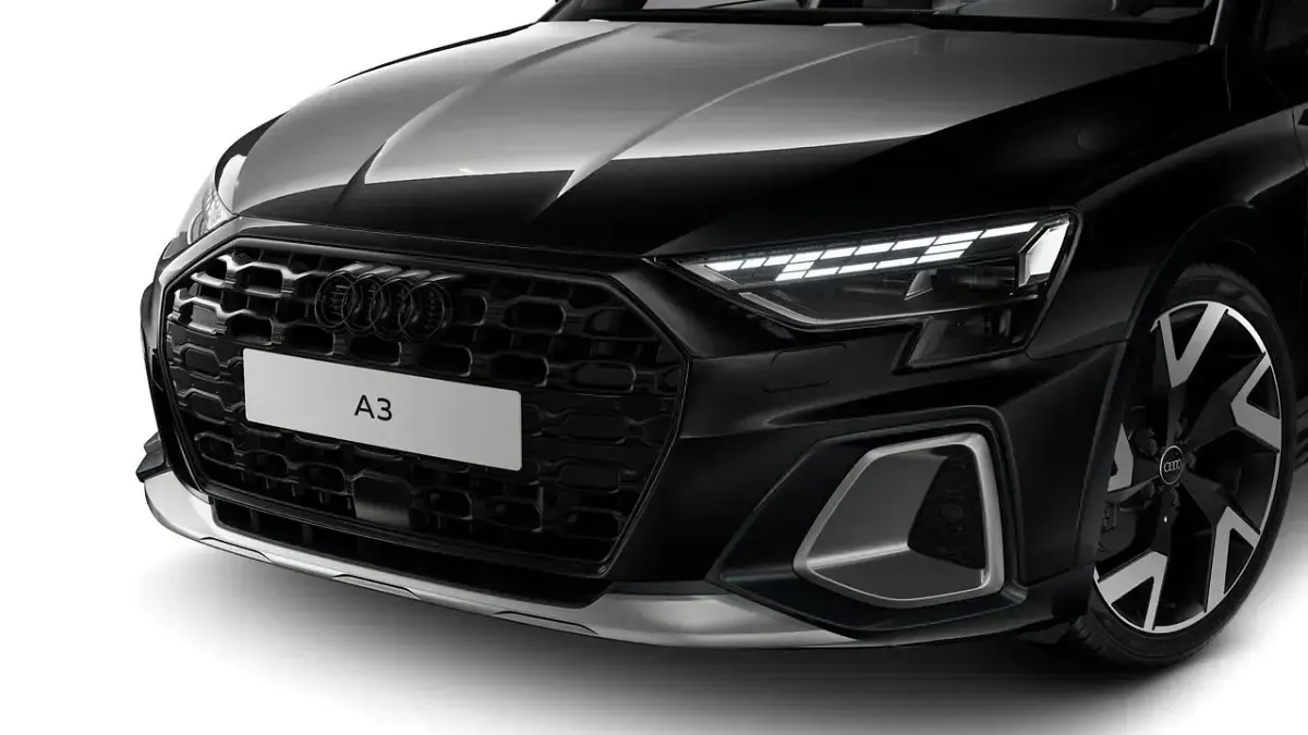 Nuova Audi A3 150 CV (110 kW) 2026 Nero Berlina