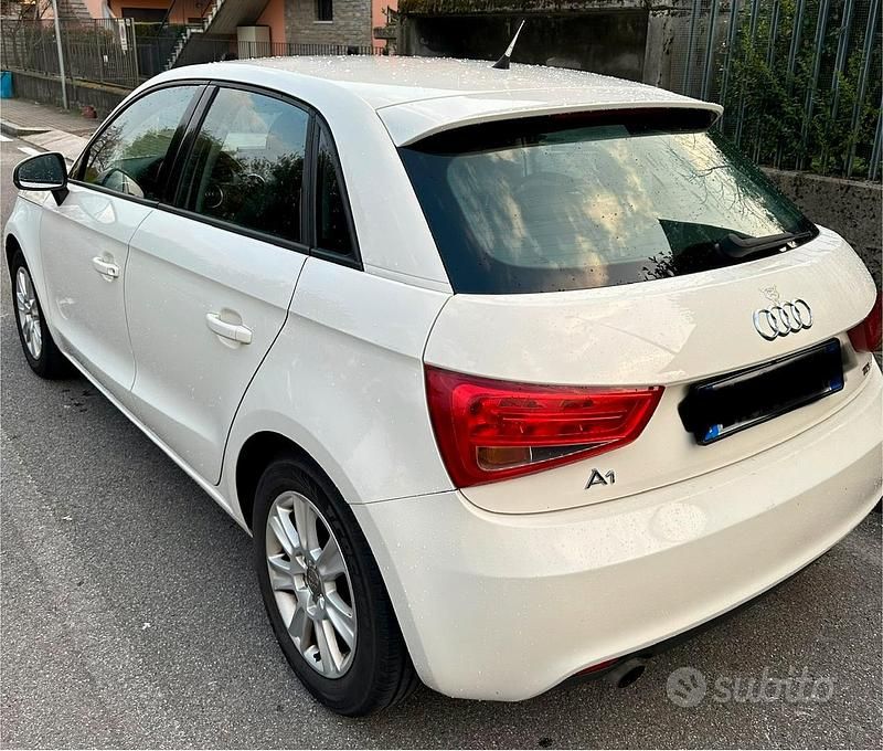 Usata Audi A1 Sportback 90 CV (66 kW) 2013 Bianco Utilitaria