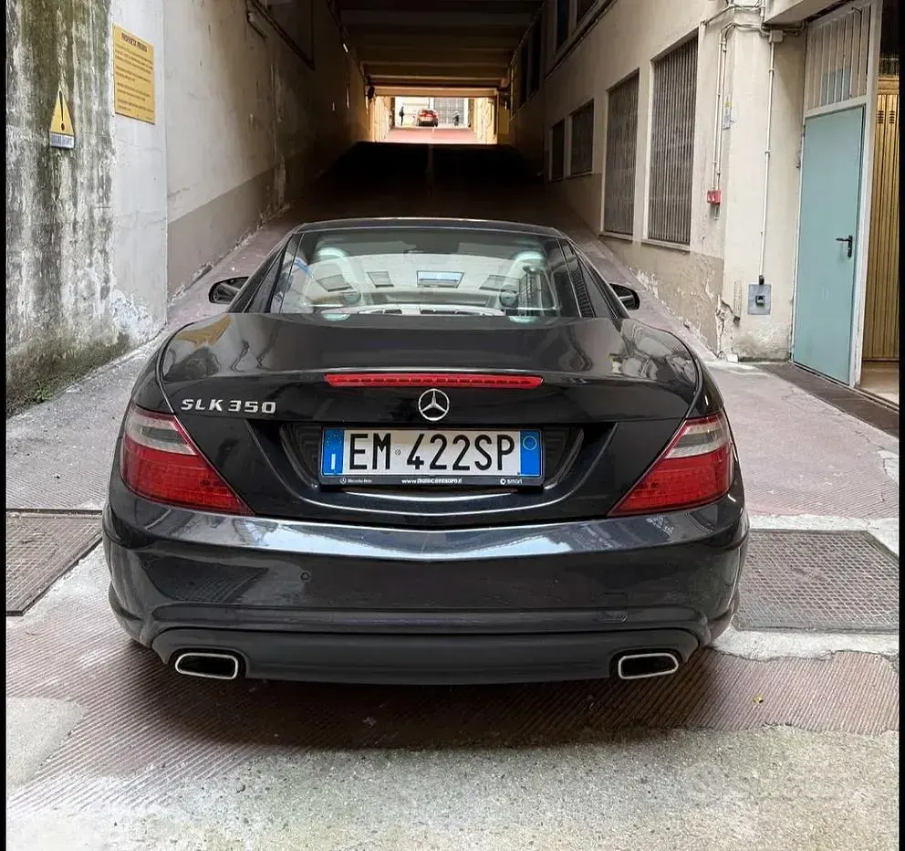 Usata Mercedes SLK350 Premium 306 CV (225 kW) 2012 Nero Cabrio