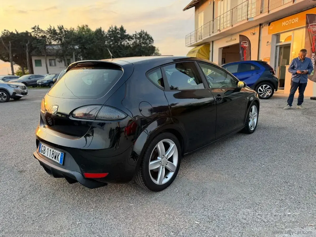 Usata Seat Leon Stylance 102 CV (75 kW) 2007 Utilitaria