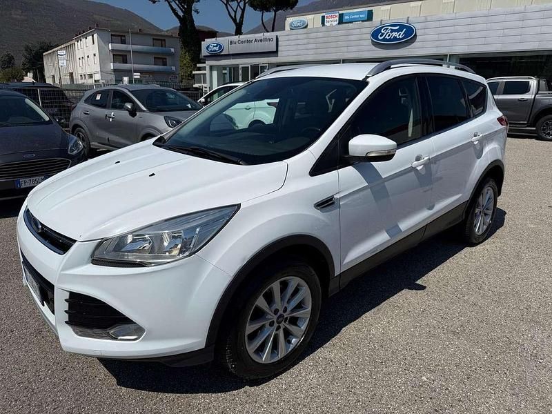 Usata Ford Kuga Titanium 120 CV (88 kW) 2016 Bianco SUV