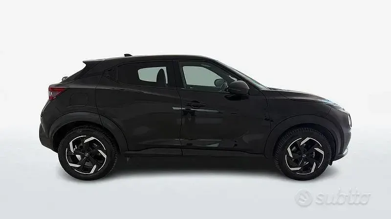 Usata Nissan Juke N-Connecta 114 CV (83 kW) 2023 Nero SUV
