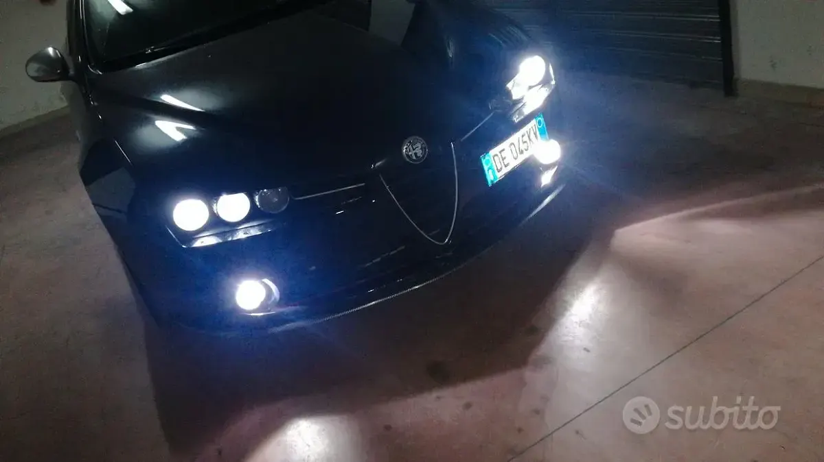 Usata Alfa Romeo 159 150 CV (110 kW) 2008 Nero Station wagon